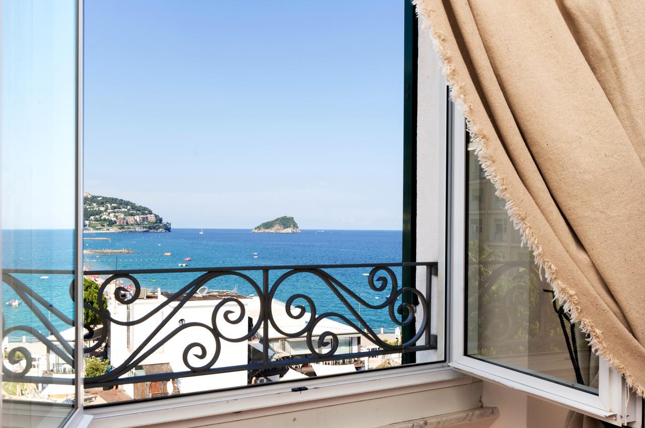 Hotel Miramare Spotorno Kültér fotó