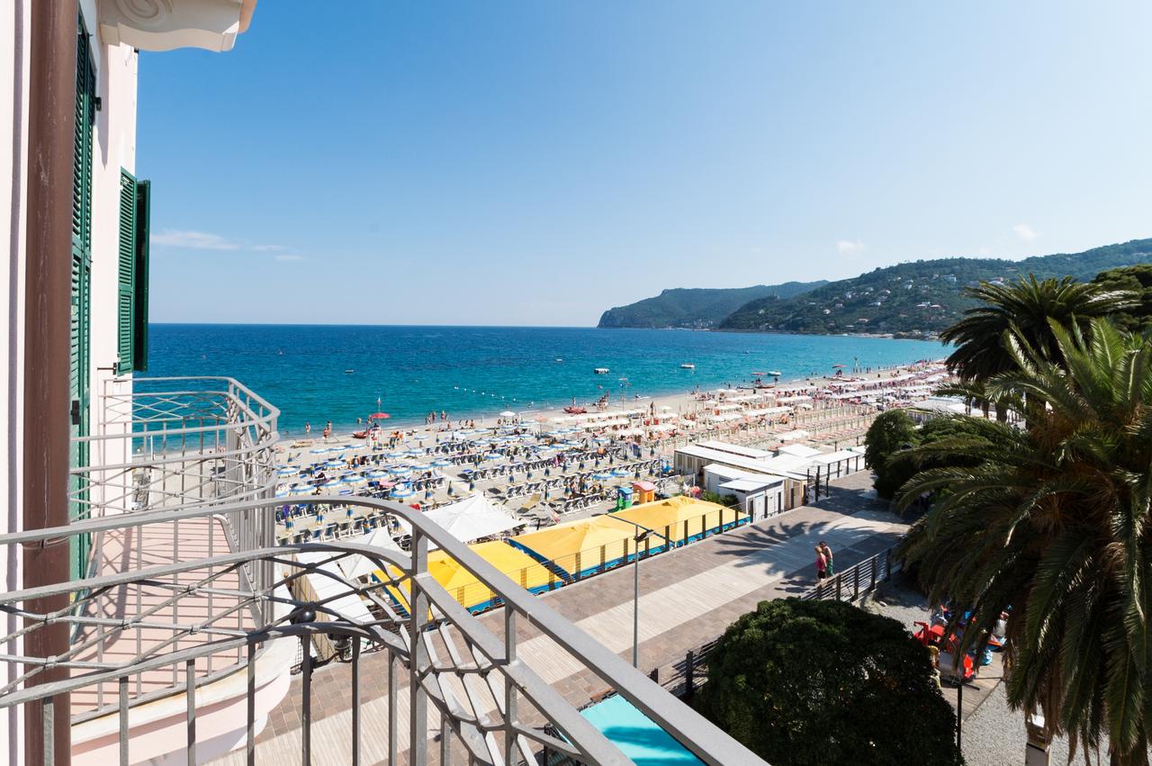 Hotel Miramare Spotorno Kültér fotó